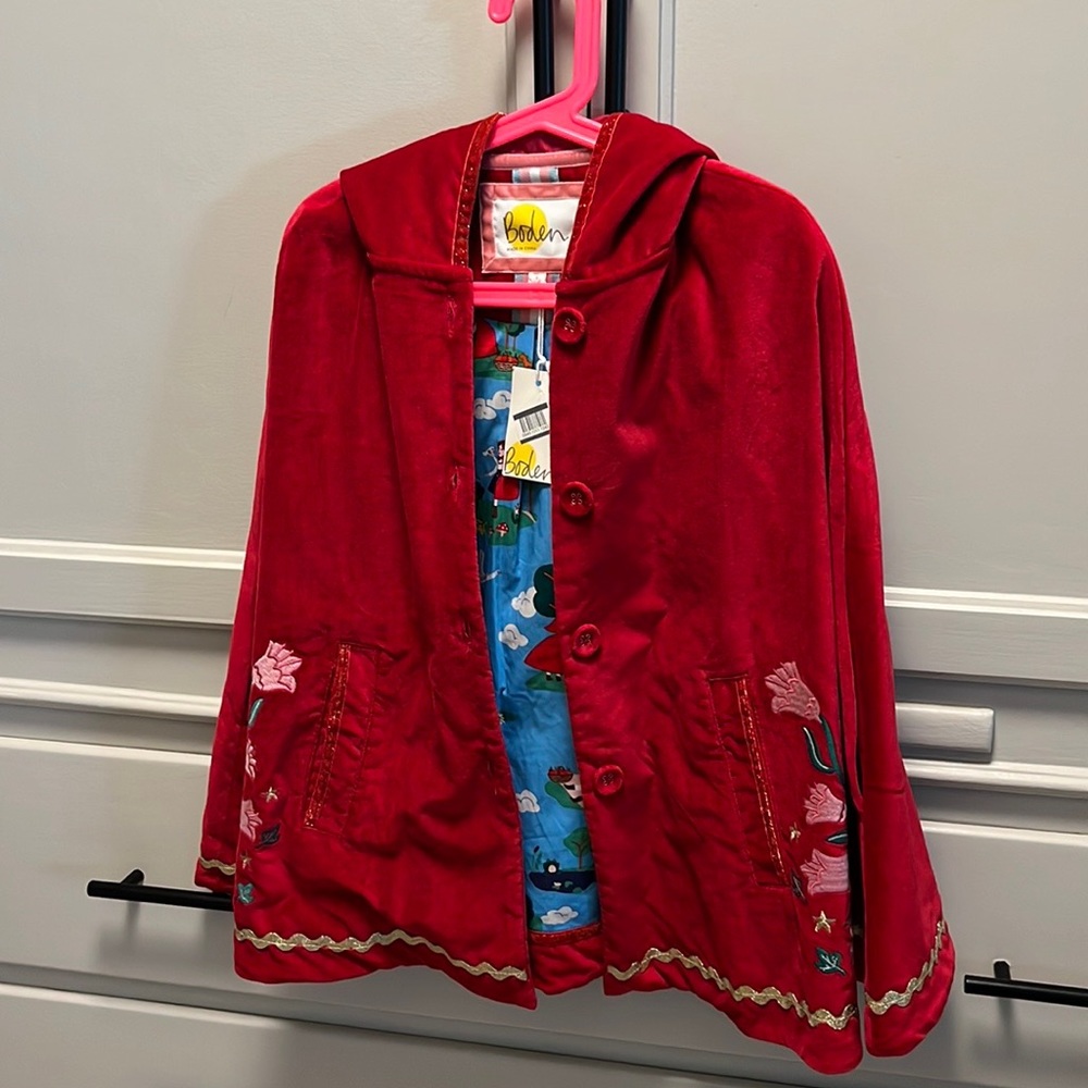 Mini Boden Cape